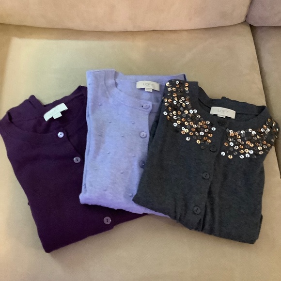 9 New Sweaters (BR, RW, The Loft, Gap) Priced separately in Descriptions - Picture 13 of 16